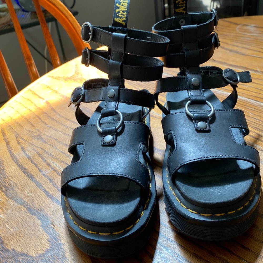 Limited edition Dr Martens Olson style women’s size 7 gladiator sandals